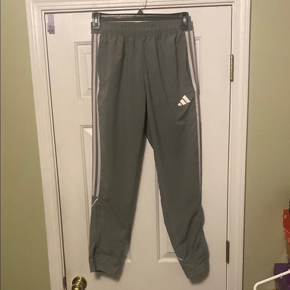Adidas Gray Sweatpants with Elastic Cuffs and Tapered Fit - Picture 1 of 2